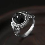 Bague vintage en argent avec fleur en cristal noir