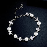 Bracelet en argent avec feuilles en cristal et perles