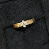 Bague ajustable classique en or et diamant carré