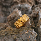 Bague ouverte vintage en or en forme de cœur
