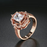 Bague vintage classique en or rose et argent