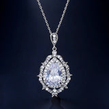 Collier vintage en argent avec pendentif en cristal en forme de larme