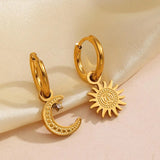 Boucles d'oreilles créoles vintage soleil et lune en or