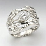 Bague vintage en argent avec zircone ondulée superposée