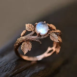 Bague ancienne en verre bleu vintage